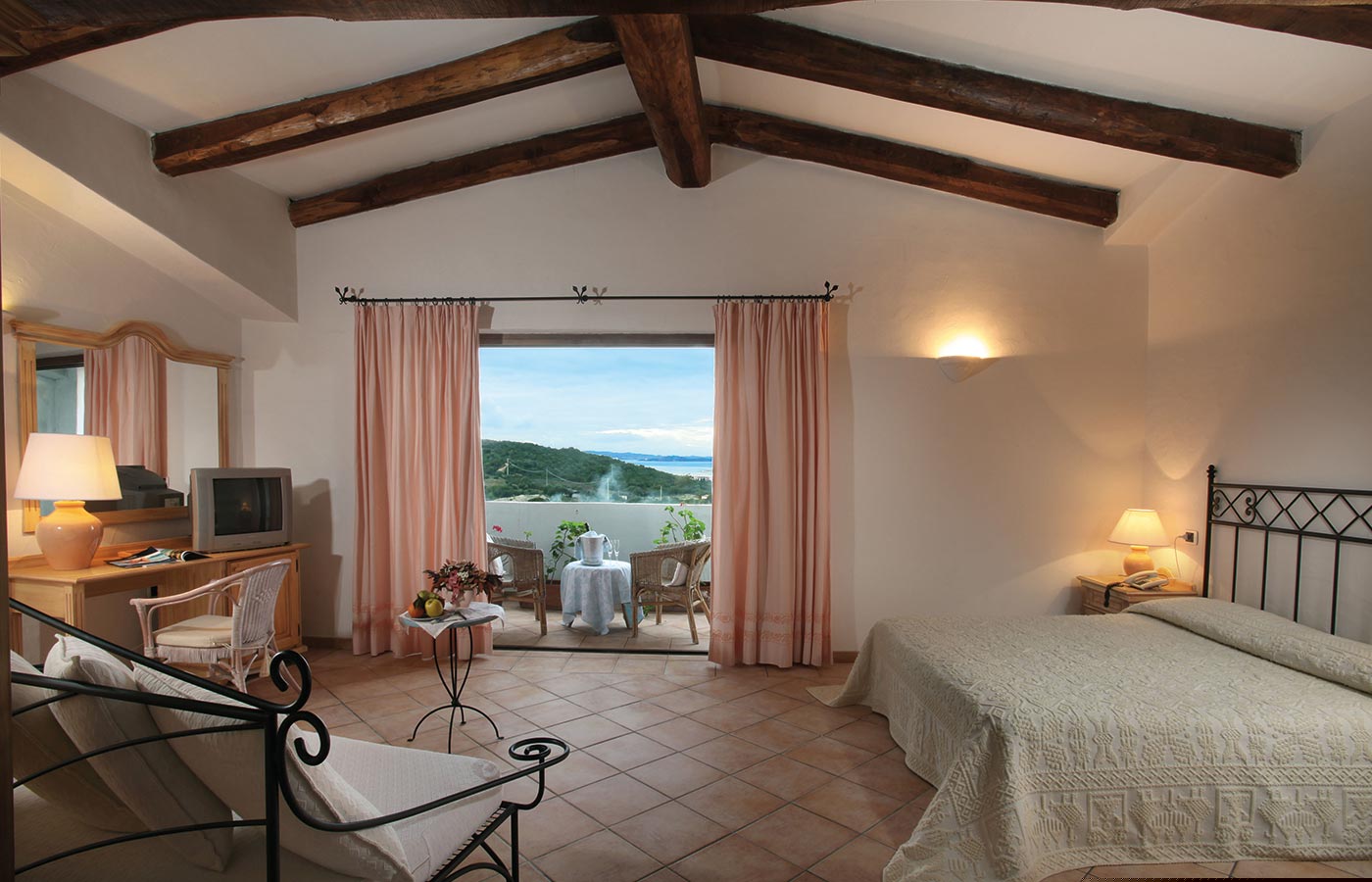 Dream suite at the Hotel Pulicinu in Costa Smeralda